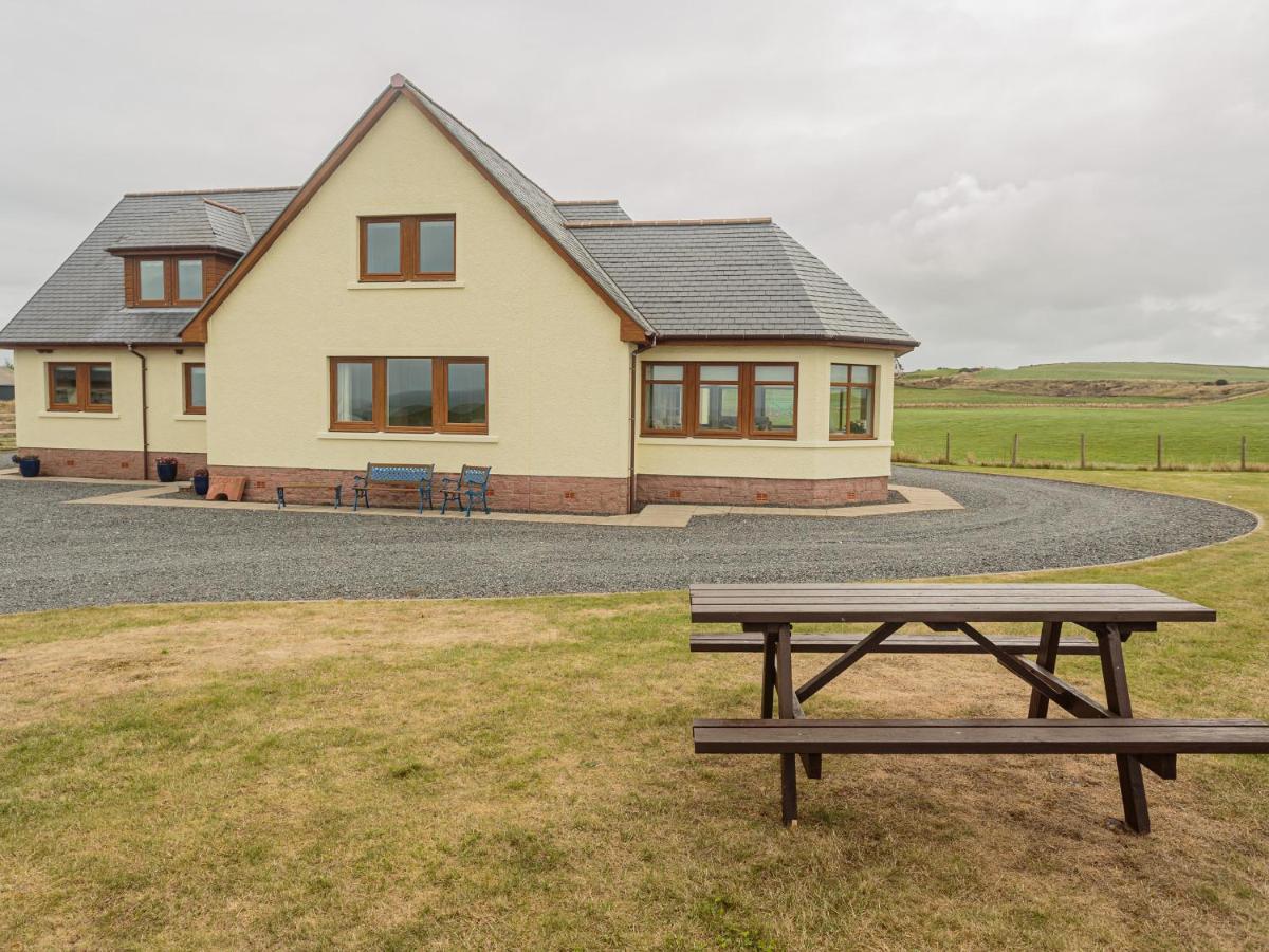 Corsewall Castle Farm Lodges Kirkcolm Exterior photo